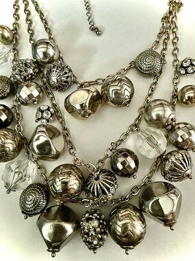 Vintage Crystal & Silver Bauble Ball Triple Strand Bib Statement Necklace